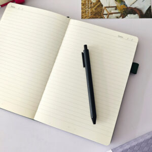GBF1026  A5  DIAMOND PATTERN  LINED NOTEBOOK