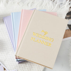 GBF2051 A5 UNDATED WEDDING PLANNER