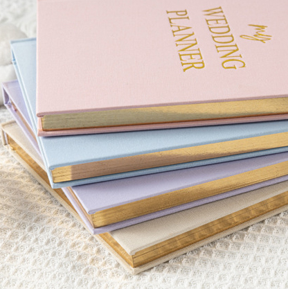 GBF2051 A5 UNDATED WEDDING PLANNER