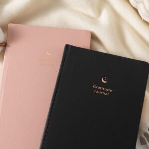 GBF2038 A5 GRATITUDE UNDATED PLANNER