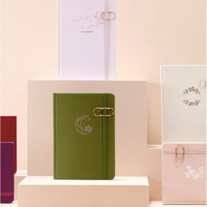 GBF2032 A5  UNDATED PLANNER